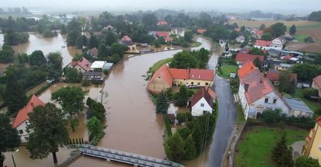 "Jesteśmy jedną taflą wody". Katastrofa koło Dzierżoniowa