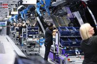Inside Mercedes Benz AG's Flagship "Factory 56"
Bloomberg
vehicles, emea, manufacture, transportation and logistics, employment, european, vehicle, euro members, german, business news, city transport, autos, e.u., eu, automotive, jobs, cars, automobiles, labor, labour, automobile, automotive industry, auto, work, industries, labor market, fabrication