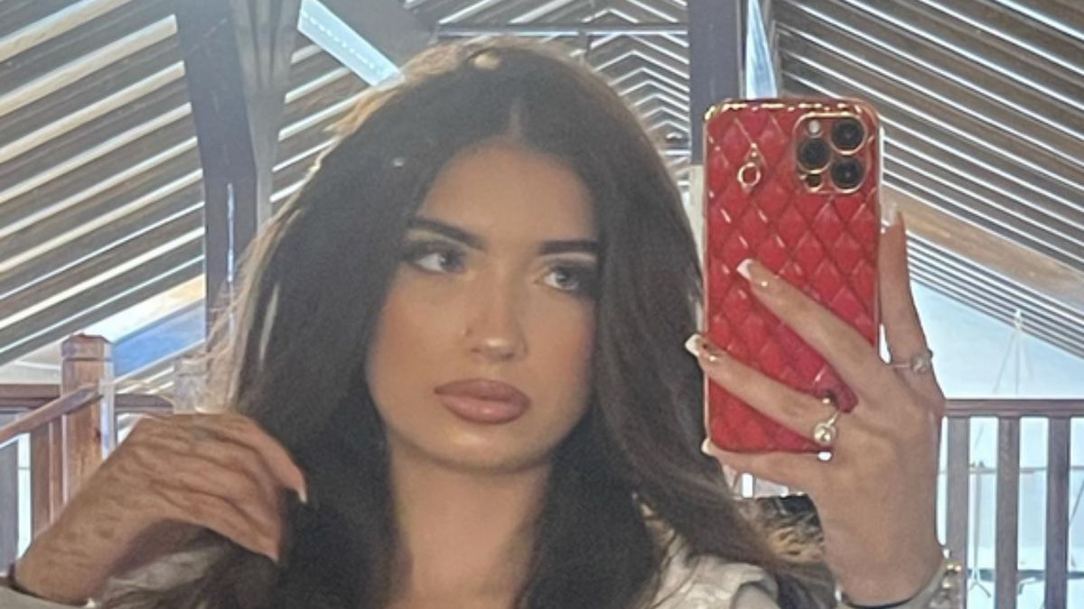 Viki Gabor w odważnym stroju pisze o miłości. "Pasuje ci taki styl"