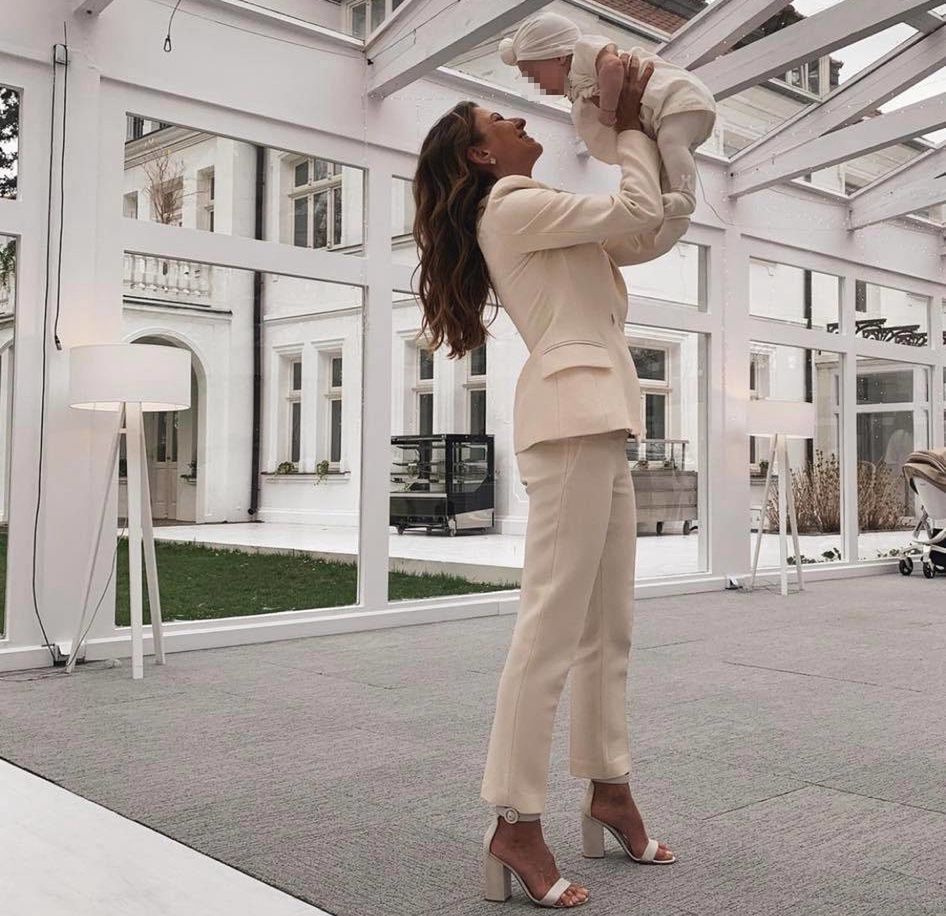 Anna Lewandowska została matką chrzestną