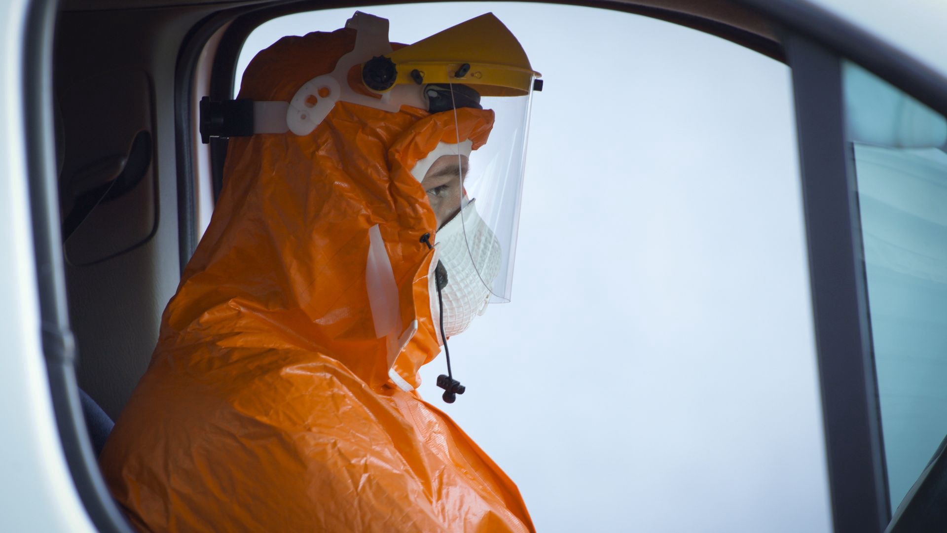 Ratownik z Warszawy (zdjęcie ilustracyjne) / fot. Jaap Arriens