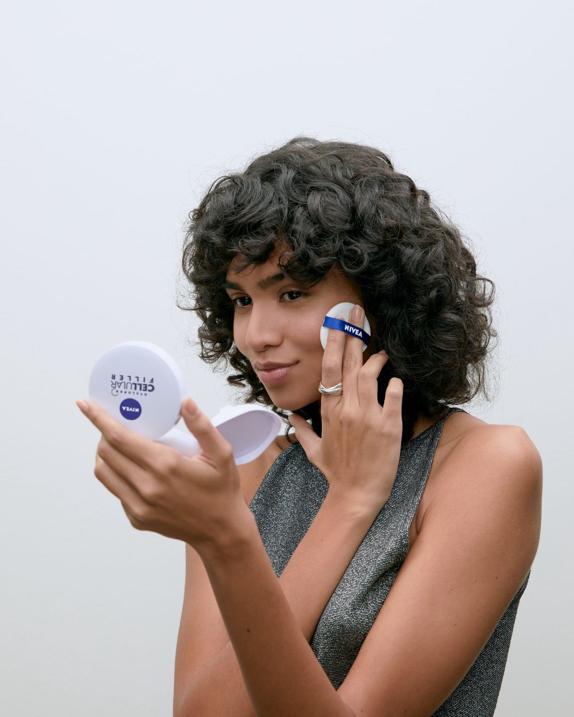 NIVEA HYALURON CELLULAR FILLER 3W1 CUSHION