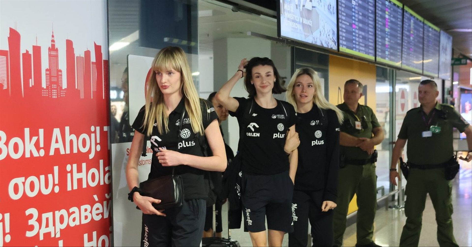 Siatkarki KS DevelopRes Rzeszów po mistrzostwach Europy wracają do klubu. W czwartek w hali na Podpromiu pierwszy sparing. Małe derby