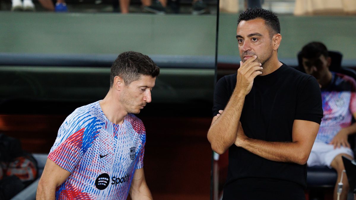 Getty Images / Na zdjęciu: Robert Lewandowski i Xavi
