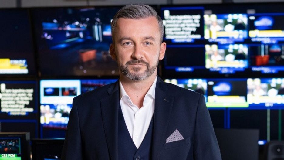 Krzysztof Skórzyński jest prowadzącym programu "Sprawdzam".