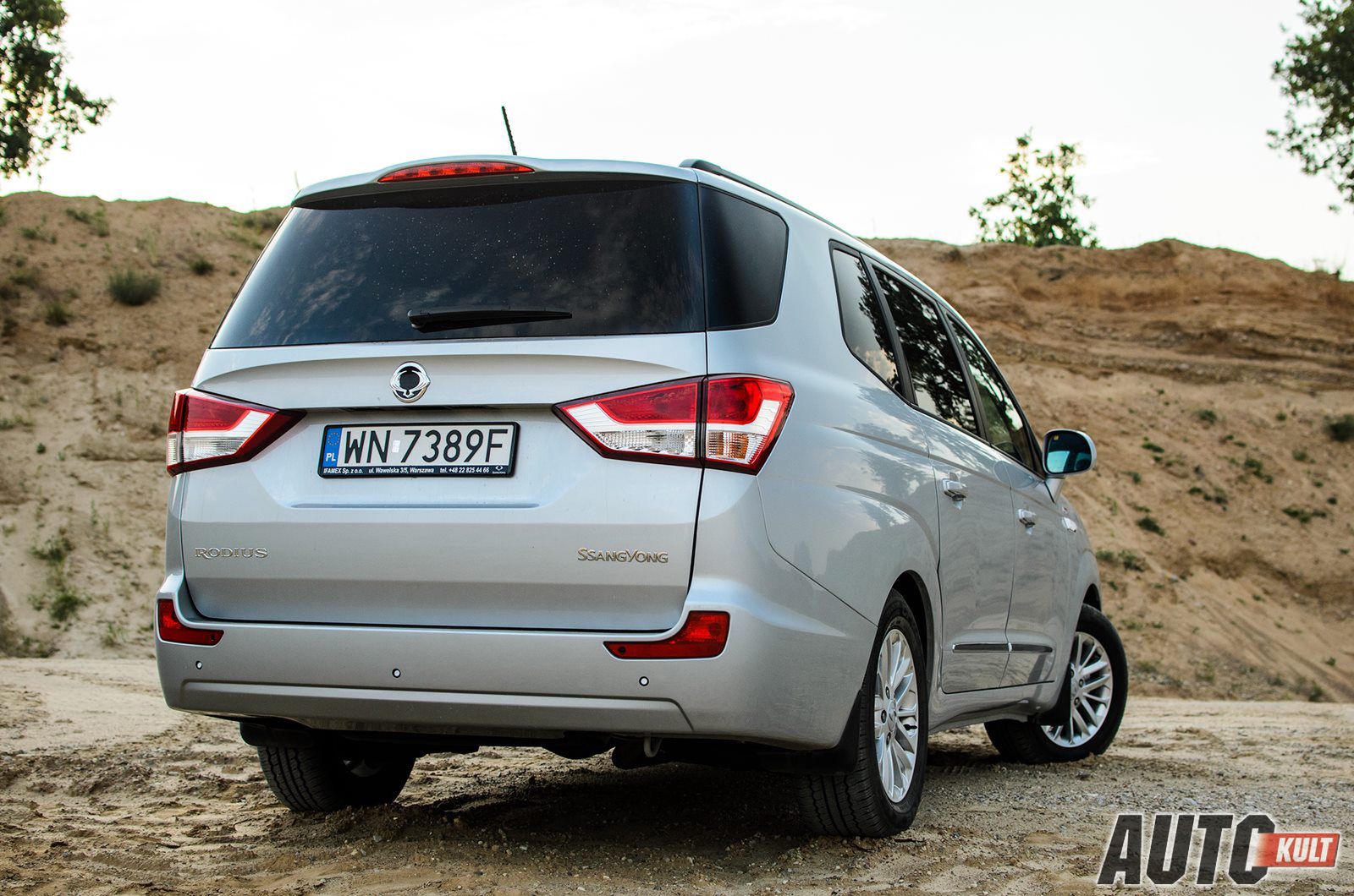 SsangYong Rodius 2,0 Sapphire 4WD AT - test [galeria zdjęć] 13