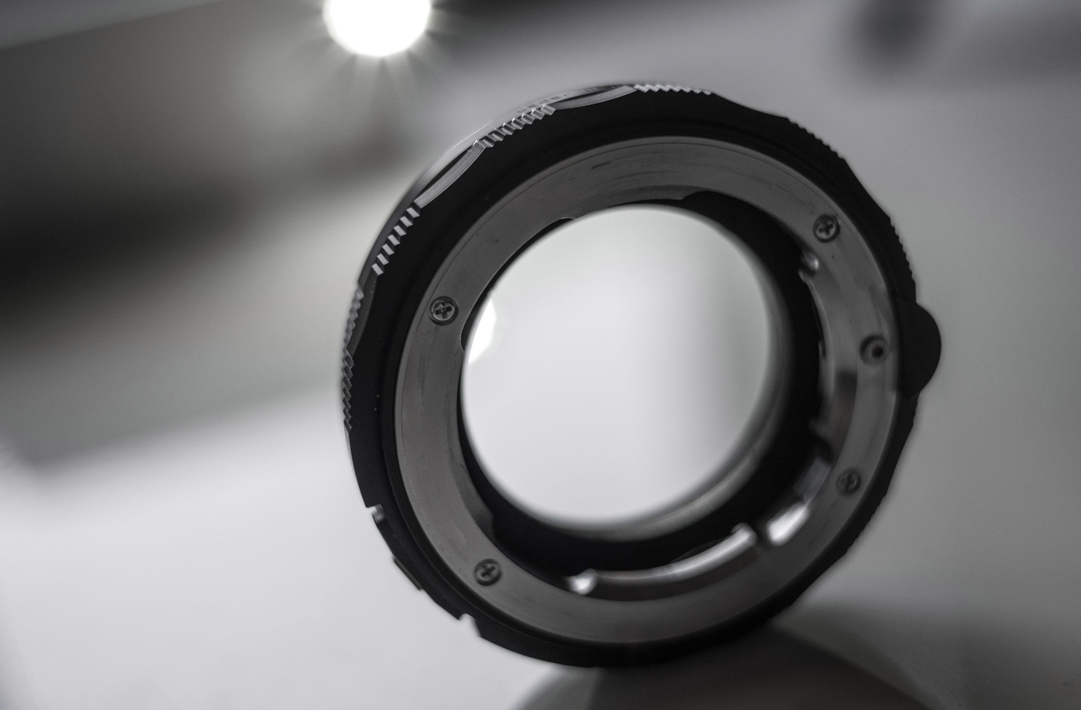 Czy drożej znaczy lepiej? Voigtländer Close Focus Adapter VM/E 6