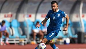 Napastnika łączono z Legią, może trafić do Widzewa. To reprezentant kraju