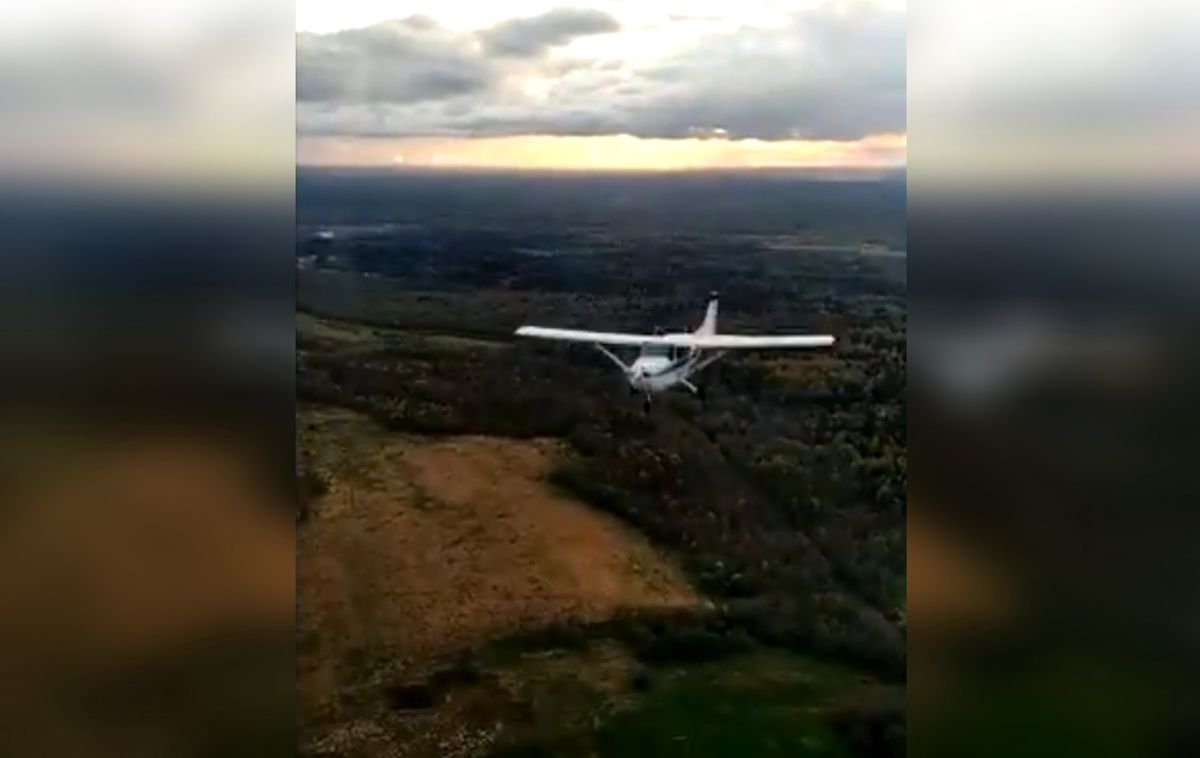 Samoloty omal się nie zderzyły. Pilot zamieścił w sieci wideo