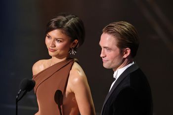 Klasycznie, ale nie nudno. Zendaya znowu olśniła na Oscarach