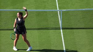 Jelena Ostapenko przebudziła się w drugim secie