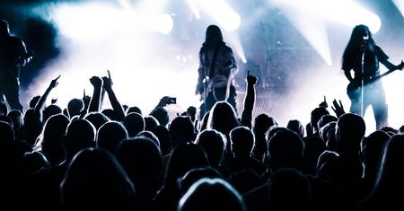 Hey, Maanam i Prince na włocławskiej scenie! Koncert „W tonacji naszej generacji V” już dziś