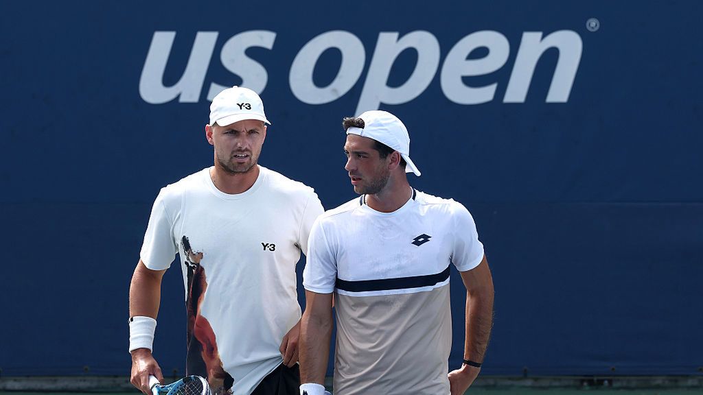 Getty Images / Maddie Meyer / Na zdjęciu od lewej: Lloyd Glasspool i Julian Cash