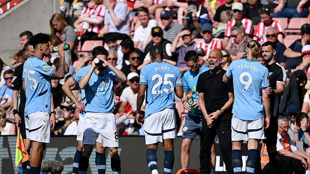 Getty Images / Mike Hewitt / Na zdjęciu: piłkarze Manchesteru City