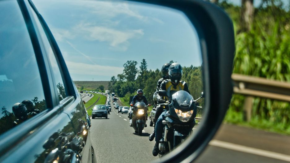 Motocyklowe kolumny na autostradach przestały mieć sens