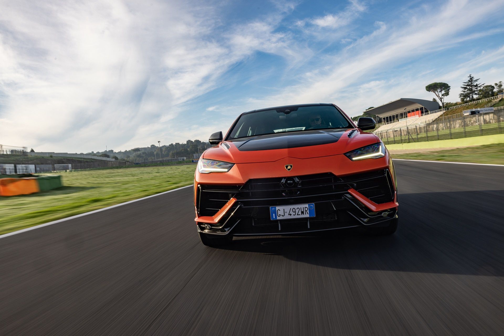 Lamborghini Urus Performante (2023)