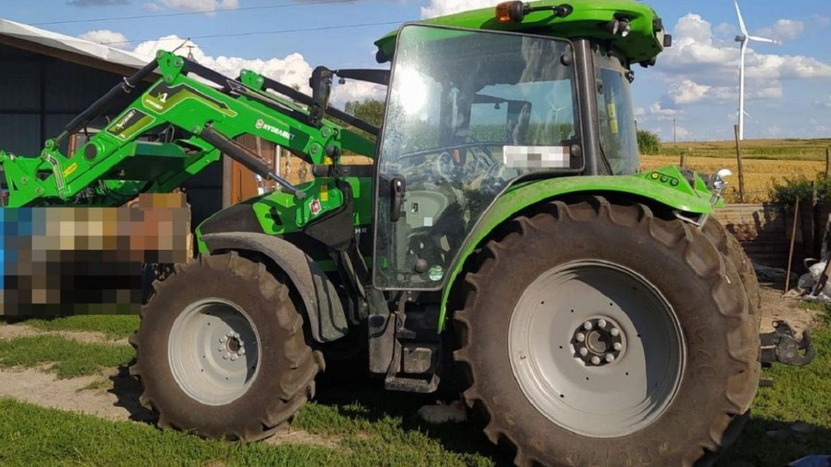 Potrącił żonę ciągnikiem