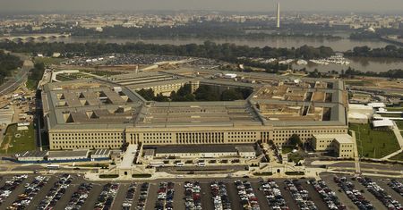 Raytheon stworzy hipersoniczną broń dla USA. Firma zyskała kontrakt za blisko miliard dol.