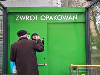 "100 tys. mniej przychodu". Mówi o skutkach systemu kaucyjnego