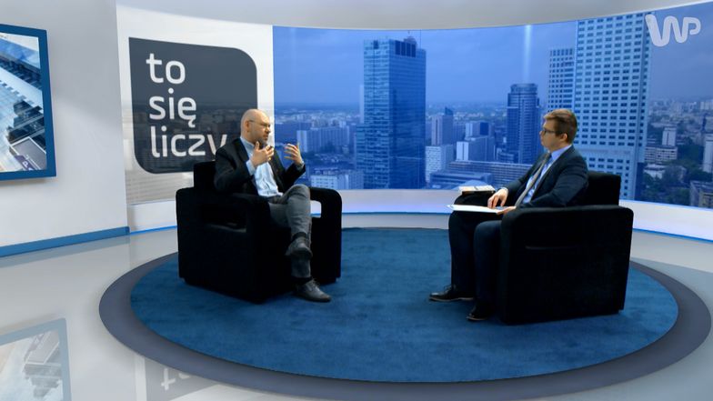 "Chciwość. Jak nas oszukują wielkie firmy". Autor książki w money.pl: musisz sprzedać ileś produktów, by szef zaprosił na wódkę