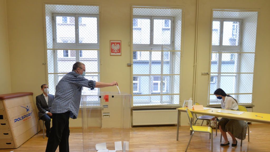 głosowanie w wyborach 2020