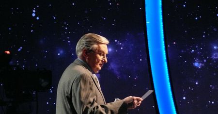 10 prowadzących. Połącz zdjęcie z teleturniejem