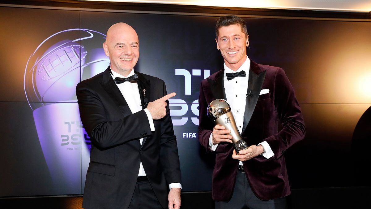 Gianni Infantino i Robert Lewandowski