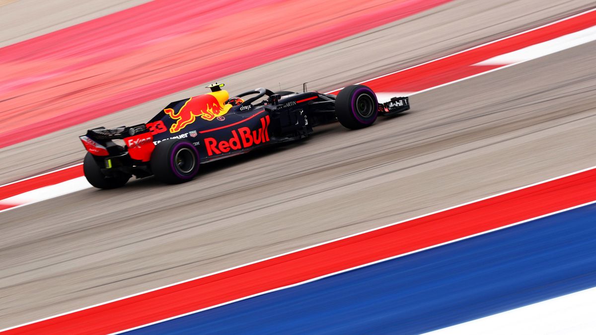 Zdjęcie okładkowe artykułu: Materiały prasowe / Red Bull / Na zdjęciu: Max Verstappen na torze w Austin