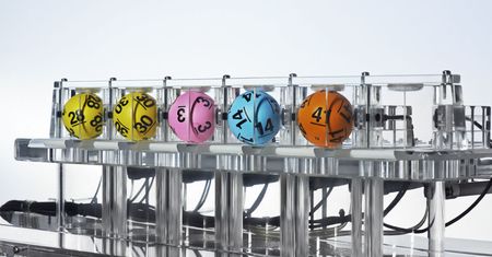 8, 12, 31, 39, 43, 45. Tajemniczy kod? Nie, to pierwsza szóstka w Lotto