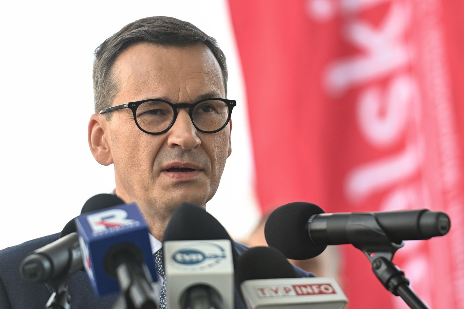 Wydało się, kogo słucha Morawiecki. Lista trafiła do sieci