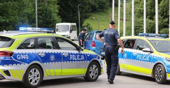 Policyjna obława z udziałem kontrterrorystów z Podkarpacia. Trwa pościg za mordercą