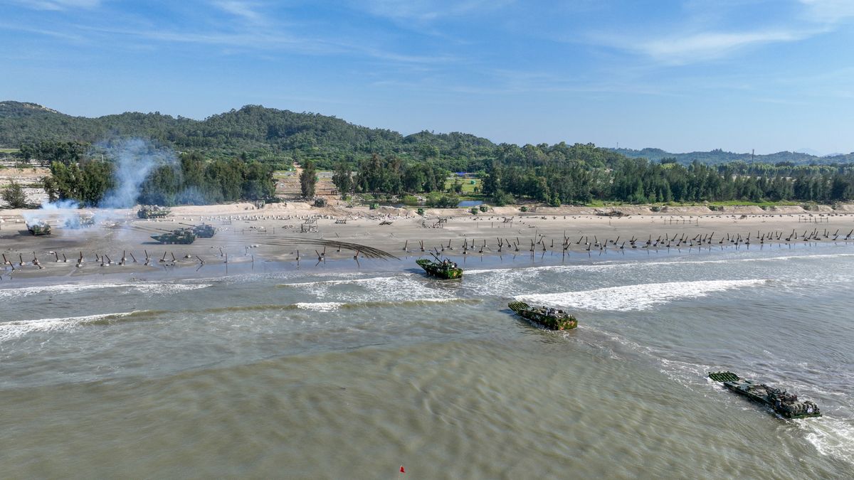 Live Ammunition Confrontation Drill In Zhangzhou
ZHANGZHOU, CHINA - SEPTEMBER 2, 2022 - A brigade of the Army under the Eastern Theater Command, together with a department of the Navy, air Force and army aviation, organizes a red and blue combat drill for real troops in Zhangzhou, Fujian Province, China, Sept 2, 2022. (Photo credit should read CFOTO/Future Publishing via Getty Images)
Future Publishing
china, chinese
