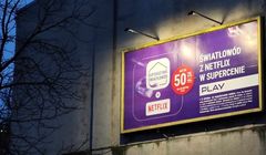 Play i UPC Polska z internetem i Netfliksem w specjalnej cenie