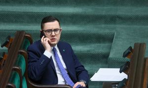 Ministerstwo Energii odpowiedziało na pytania o polskie rezerwy ropy