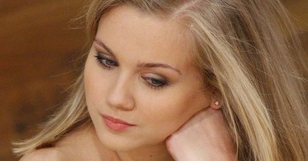 Agnieszka Kaczorowska: młoda aktorka coraz odważniejsza!