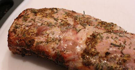 Opiekany peklowany schab wieprzowy bez kości (mięso i tłuszcz)