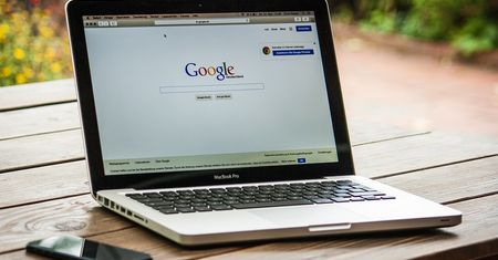 Koniec Chrome'a na starszych wersjach macOS. Jaką przeglądarkę warto wybrać?