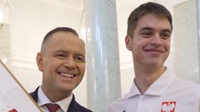 Olimpijczycy odwiedzili prezydenta. Wiadomo, co Nawrocki dostał od medalisty