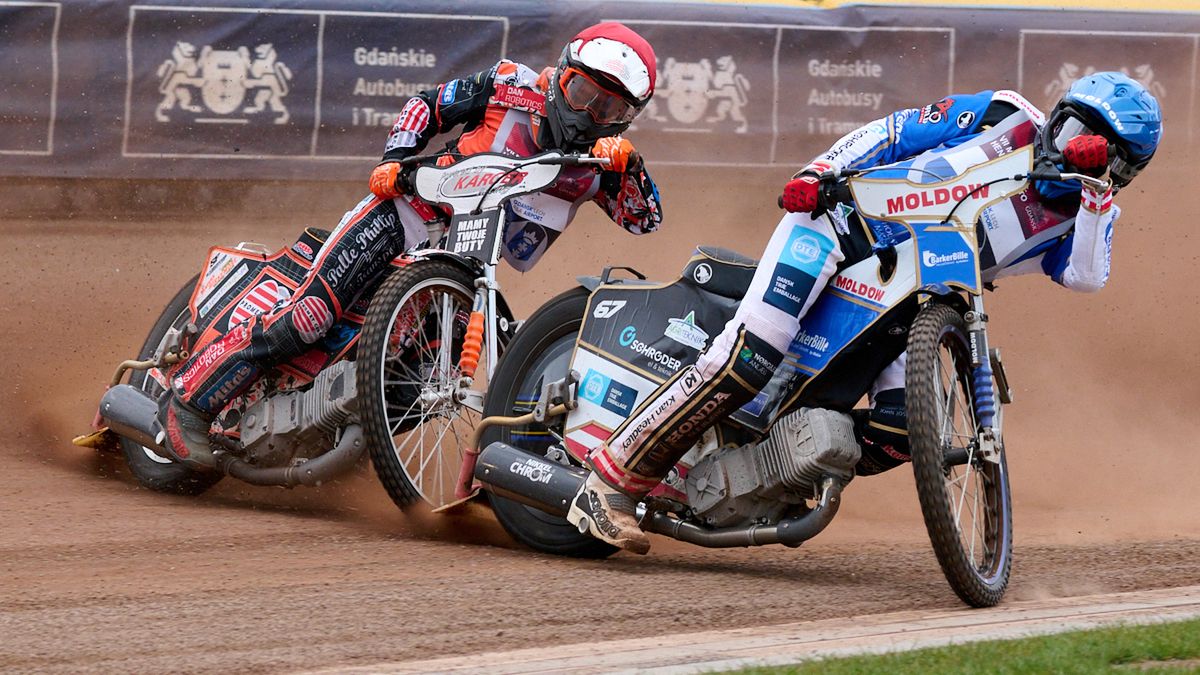 WP SportoweFakty / Tomasz Rosochacki / Na zdjęciu: Marcus Birkemose (czerwony), Rasmus Jensen (niebieski)