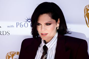 Jessie J choruje na raka piersi. Powiedziała o tym w poruszającym nagraniu na Instagramie. "Chcę się tym podzielić"