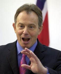 Tony Blair odwołał podpisywanie książki. Powód: protesty