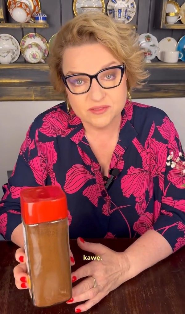 Katarzyna Bosacka przeczytała skład mieszanki kawii i cykorii