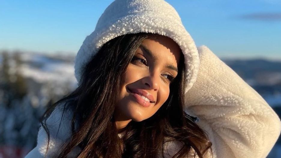 Klaudia El Dursi wyszła na śnieg w zaskakującej stylizacji 