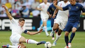 Steven Gerrard pozował w stroju Evertonu, ale jest ikoną Liverpoolu