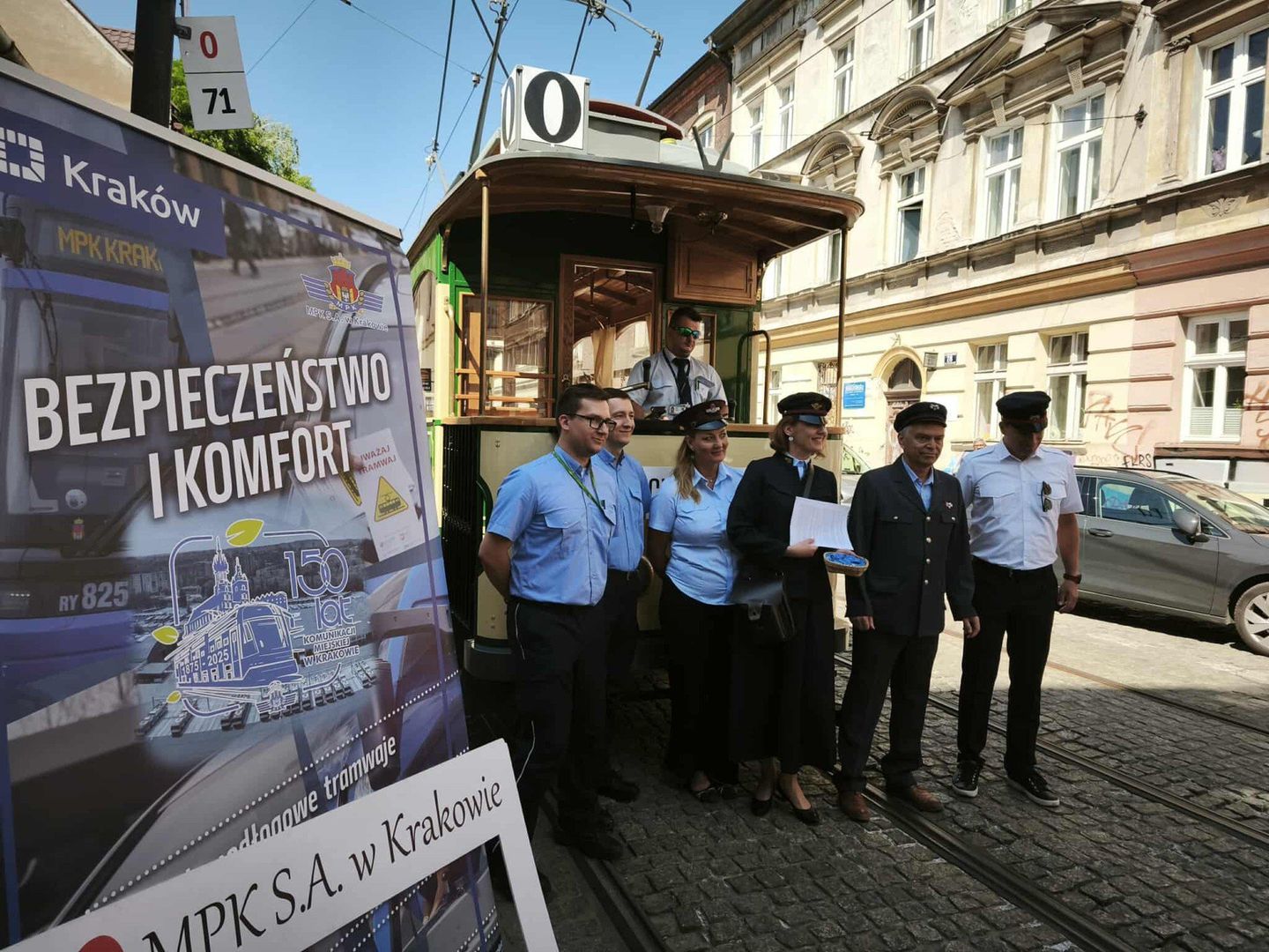 Poznański zabytkowy tramwaj na krakowskim Kazimierzu