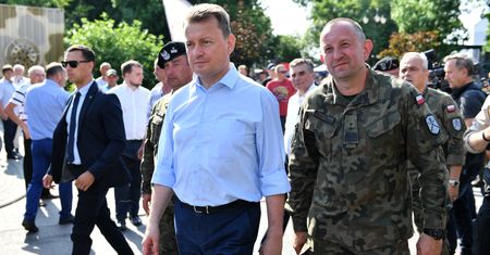 Odwołanie generała. Błaszczak atakuje Kosiniaka-Kamysza