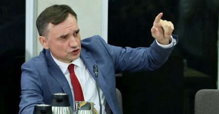 Ziobro doprowadzony przed komisję ds. Pegasusa. Najważniejsze wątki