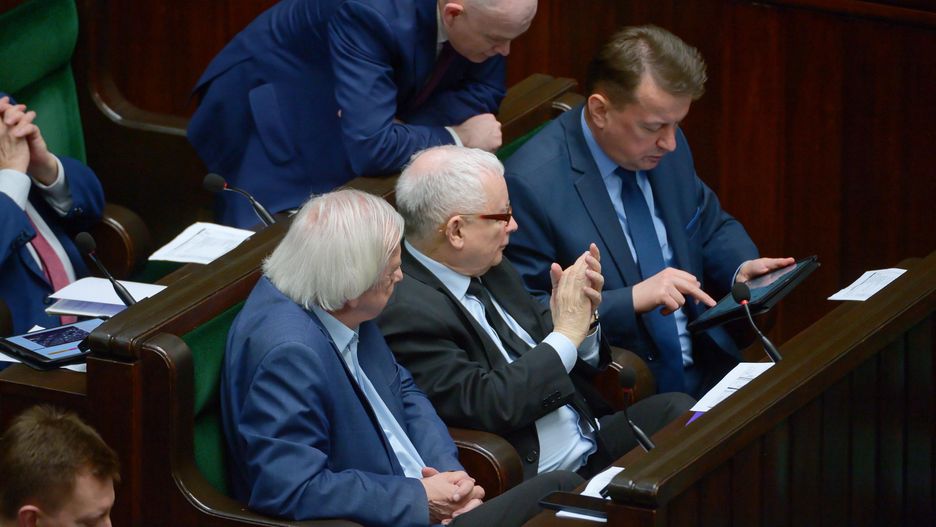 posłowie, parlamentarzyści, polski ład
