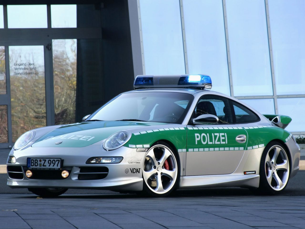 police car