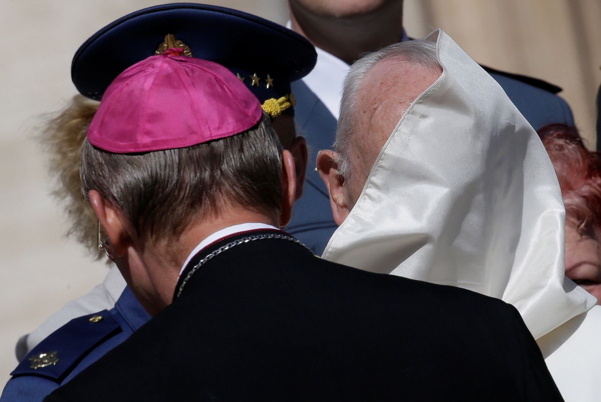 Watykan obraduje ws. pedofilii. Papież mówi o taktyce, która "uśpiła sumienia"